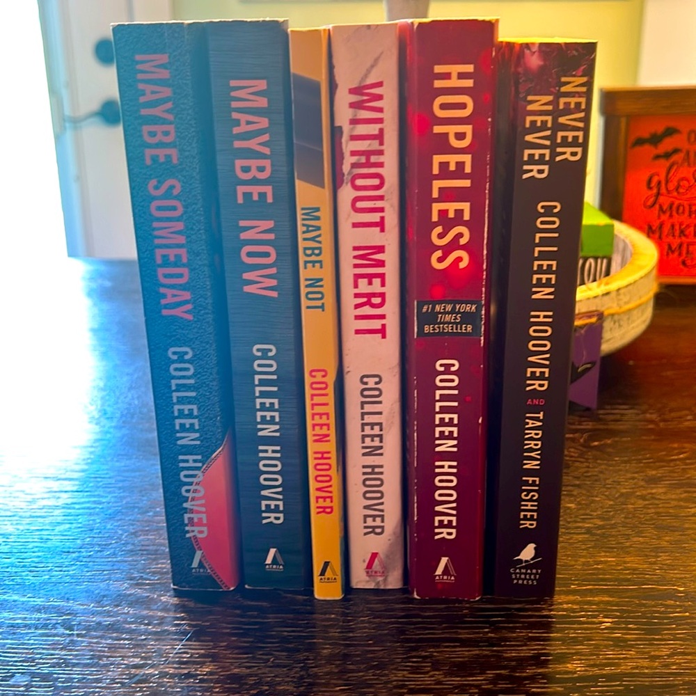 6 Colleen Hoover books